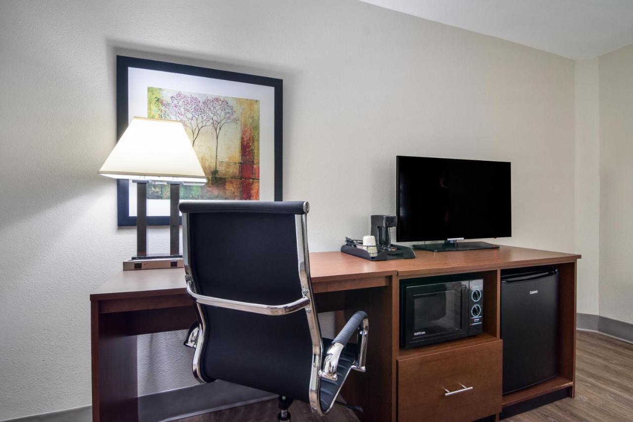 The Townhouse Inn Highpoint Esterno foto