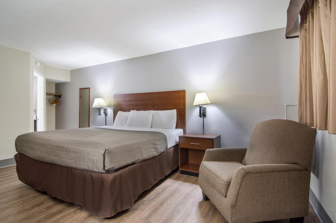 The Townhouse Inn Highpoint Esterno foto